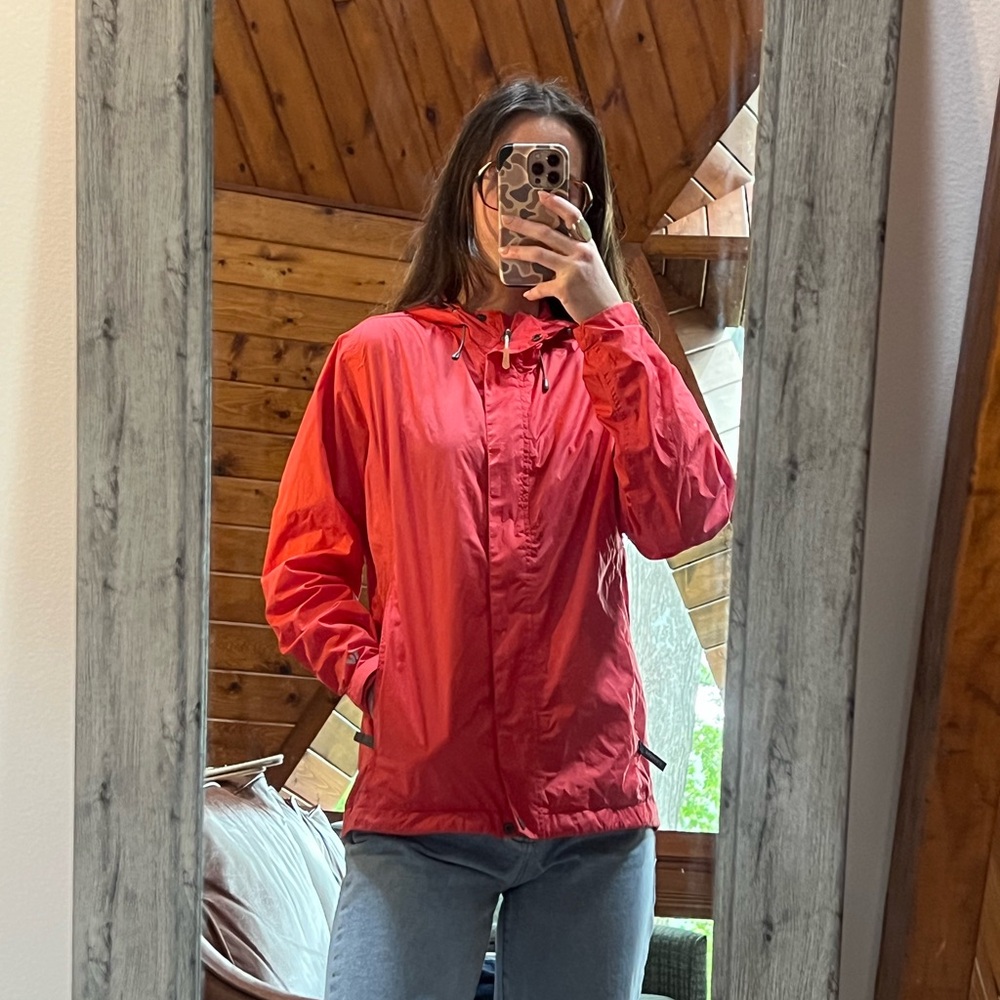 Women's Pink Packable Rain Jacket